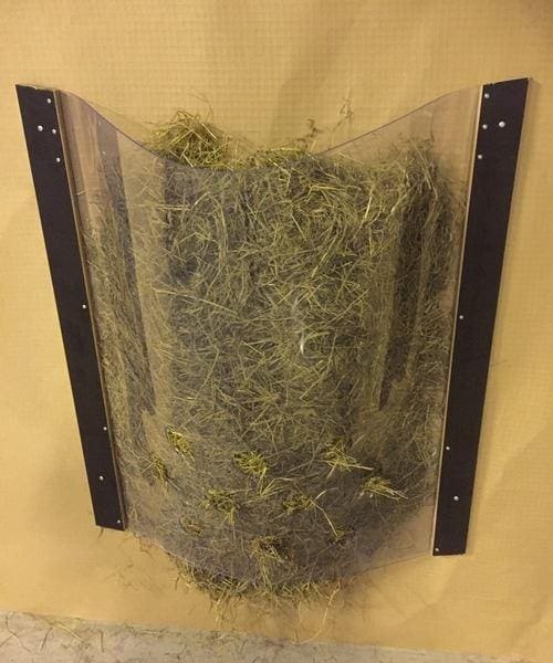 TDJ HAYFEEDER WALL