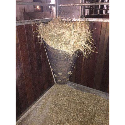 TDJ HAYFEEDER CORNER